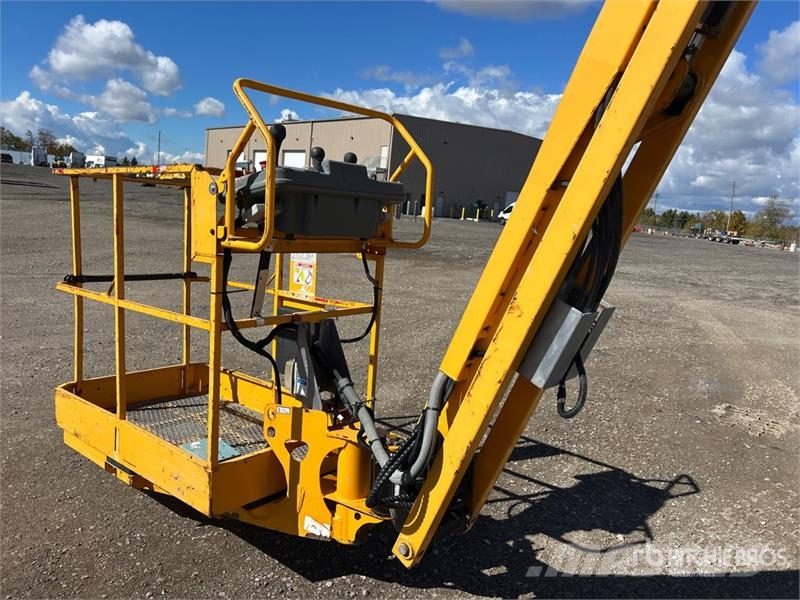Haulotte HT67RTJO 4WD Diesel Telescopic Boom Lift 直臂高空工作平台