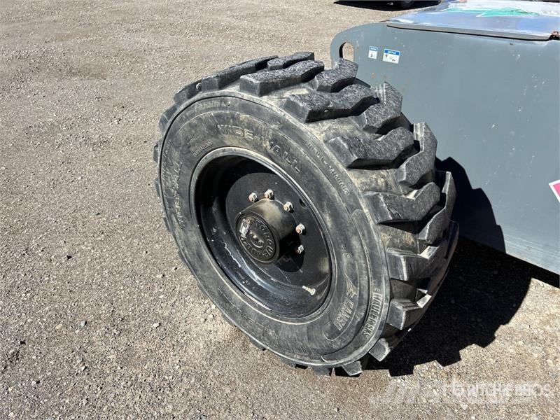 Haulotte HT67RTJO 4WD Diesel Telescopic Boom Lift 直臂高空工作平台