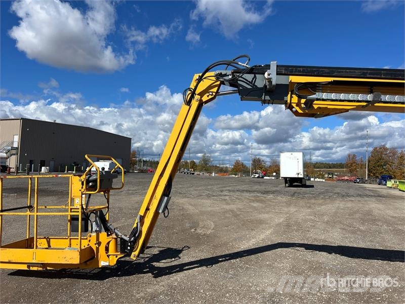 Haulotte HT67RTJO 4WD Diesel Telescopic Boom Lift 直臂高空工作平台