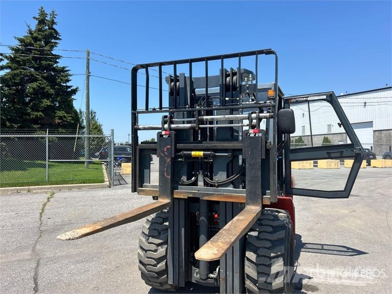 Heli CPCD35-KUY 4620 lb 4x2 Rough Terrain Forklift Maastotrukit