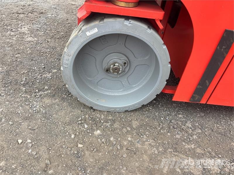 Heli JS1012 Electric Scissor Lift Nůžková zvedací plošina