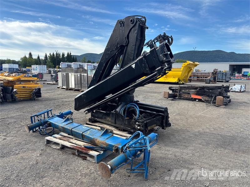 Hiab 166B-3 Truck Mounted Boom Otros componentes