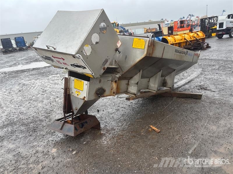 High Lander JR Stainless Steel Salt Spreader Hiekan- ja suolanlevittimet