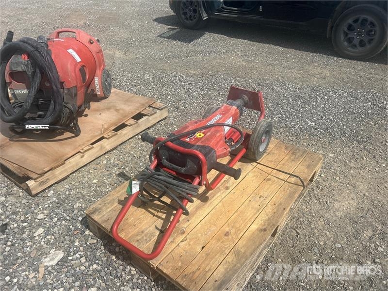 Hilti TE 2000-AVR Demolition Breaker Beitelploeg