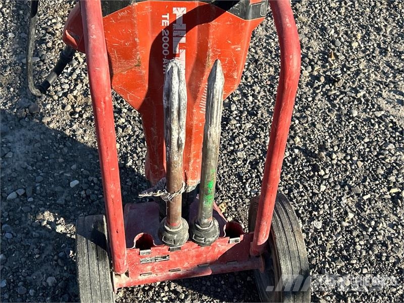Hilti TE 2000-AVR Jackhammer Építőipar - Egyebek