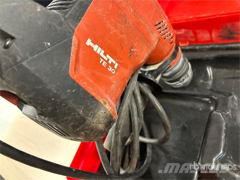 Hilti TE 30-AVR Rotary Hammer 其他
