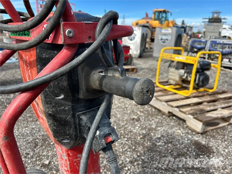 Hilti TE 3000-AVR Chisel ploughs
