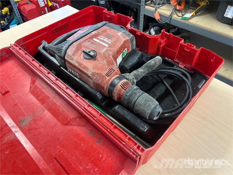 Hilti TE 70-ATC/AVR Rotary Hammer Sonstige Baumaschinen