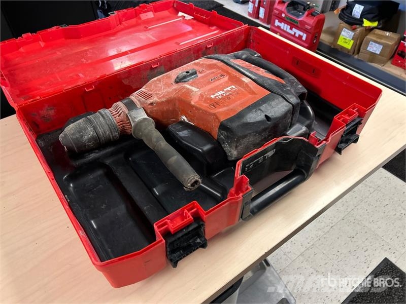 Hilti TE 70-ATC/AVR Rotary Hammer Sonstige Baumaschinen