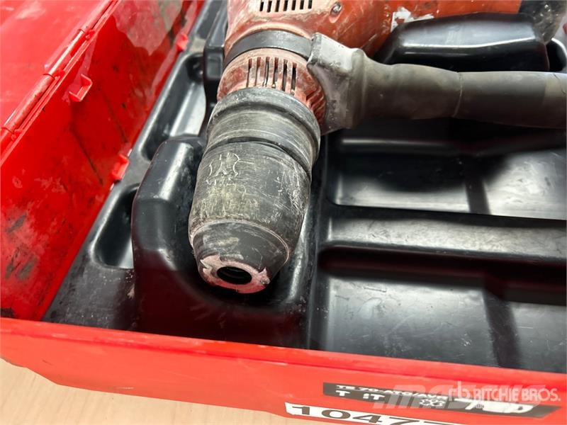 Hilti TE 70-ATC/AVR Rotary Hammer Sonstige Baumaschinen