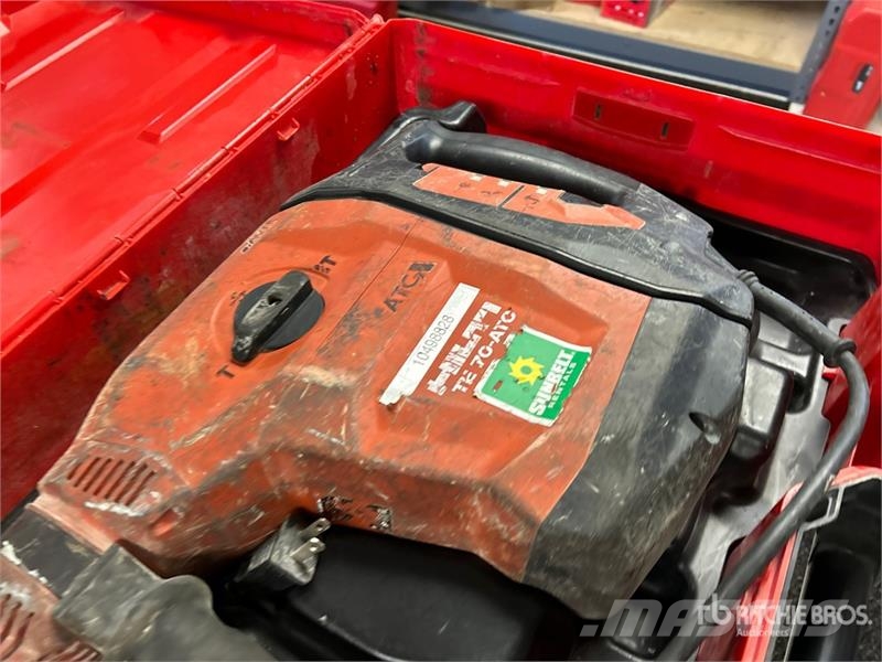 Hilti TE 70-ATC/AVR Rotary Hammer 其他