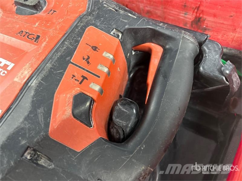 Hilti TE 70-ATC/AVR Rotary Hammer Sonstige Baumaschinen