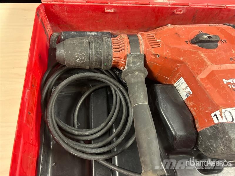 Hilti TE 70-ATC/AVR Rotary Hammer Sonstige Baumaschinen