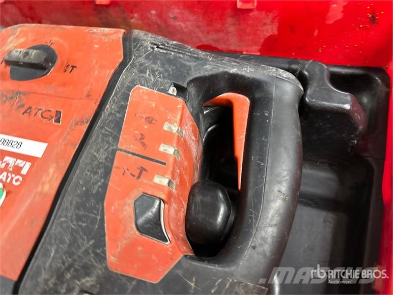Hilti TE 70-ATC/AVR Rotary Hammer 其他