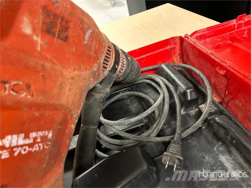 Hilti TE 70-ATC/AVR Rotary Hammer 其他