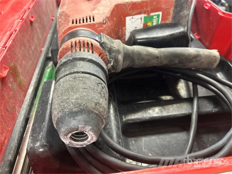 Hilti TE 70-ATC/AVR Rotary Hammer Sonstige Baumaschinen