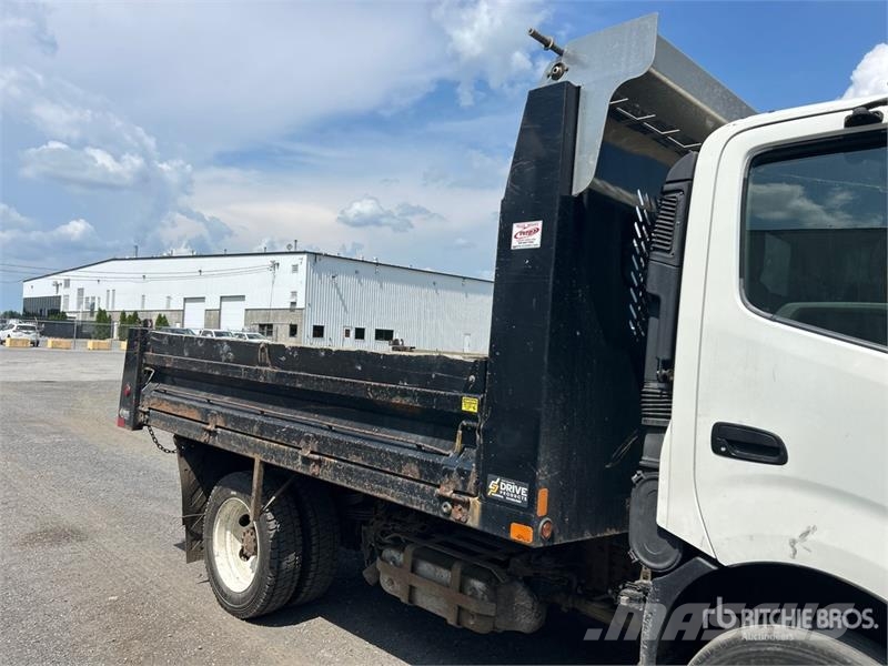 Hino 195 Kiper kamioni