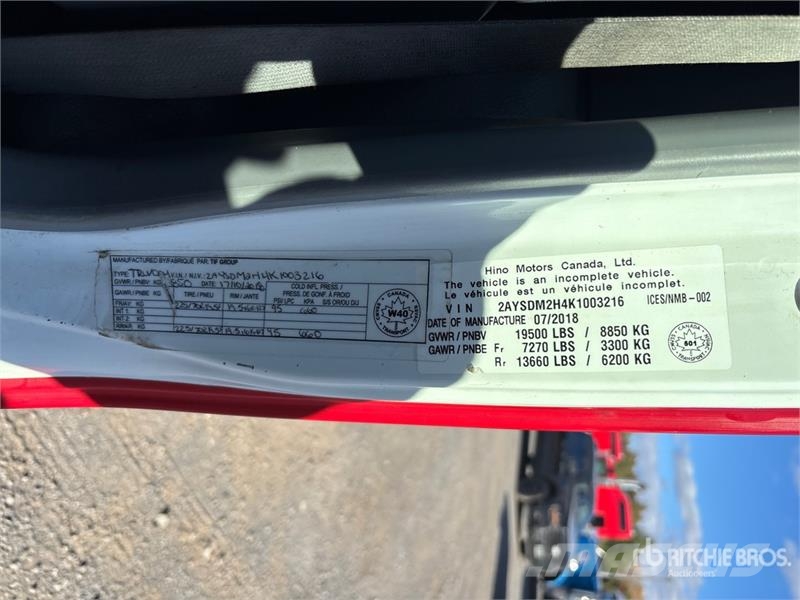 Hino 195 Kabine i unutrašnjost