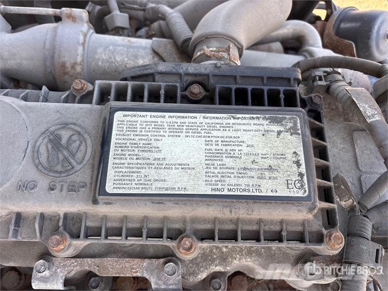 Hino 195 Kabine i unutrašnjost