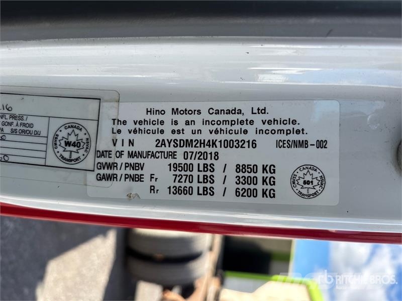 Hino 195 Kabine i unutrašnjost