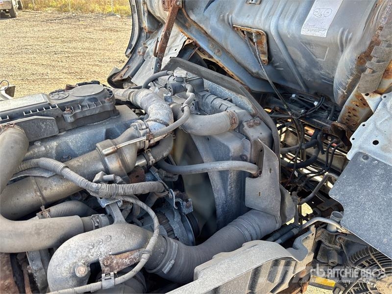 Hino 195 Kabine i unutrašnjost