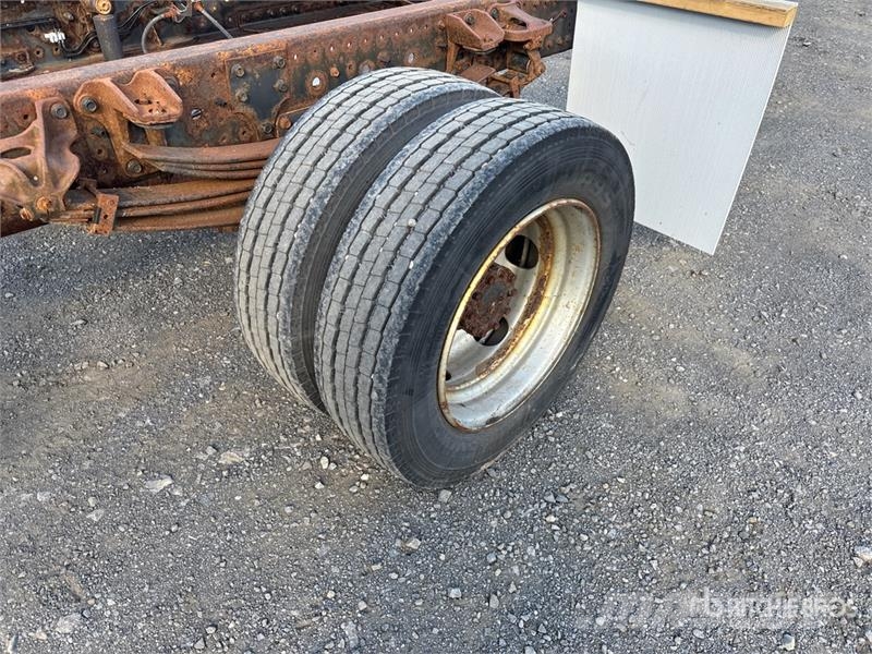 Hino 195 Kabine i unutrašnjost