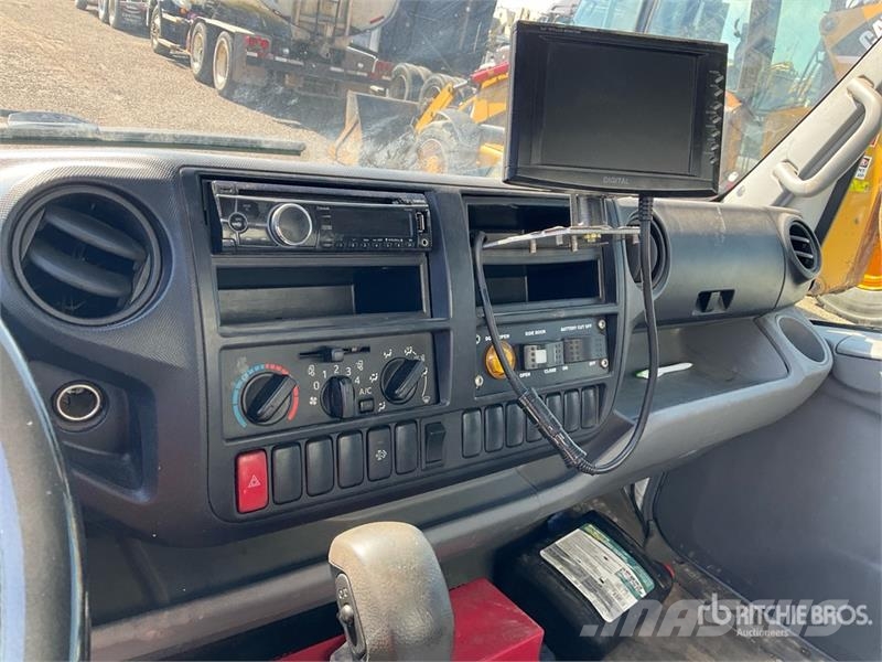 Hino 195 탑차 트럭