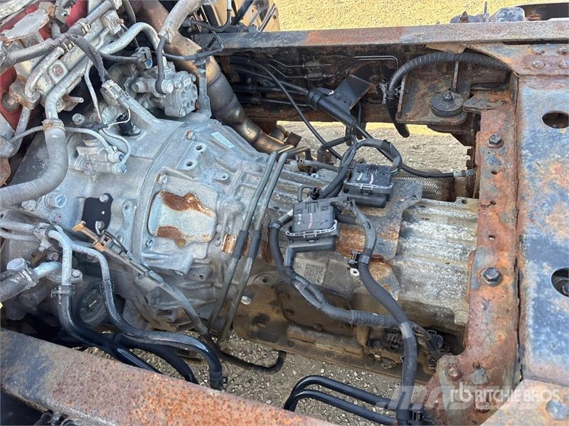 Hino 195 Kabine i unutrašnjost