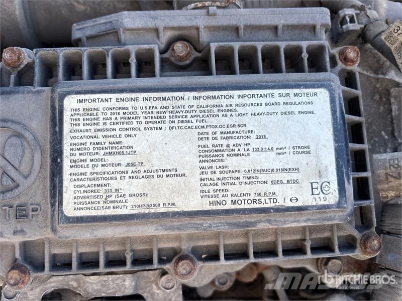 Hino 195 Kabine i unutrašnjost
