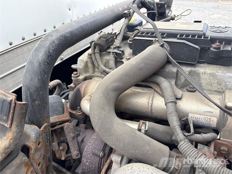 Hino 195 탑차 트럭