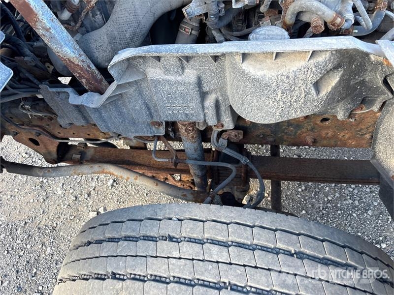 Hino 195 Kabine i unutrašnjost