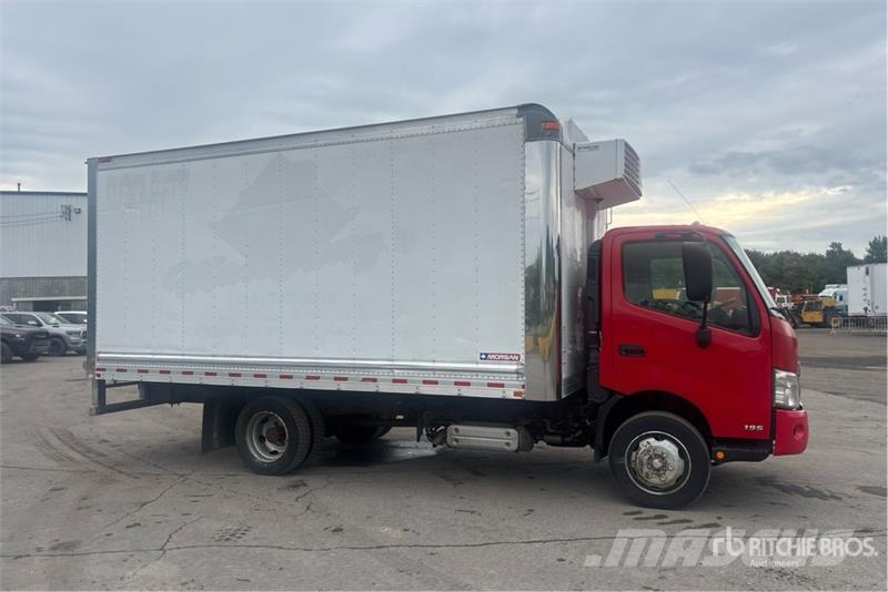 Hino 195 4x2 Refrigerated Truck Camion cu control de temperatura