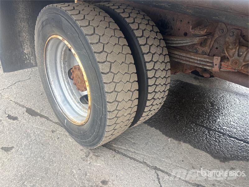 Hino 195 4x2 Refrigerated Truck Camion cu control de temperatura