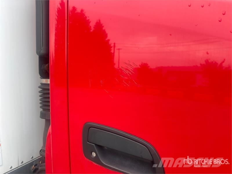 Hino 195 4x2 Refrigerated Truck Camion cu control de temperatura