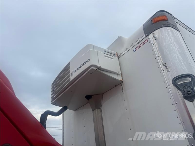 Hino 195 4x2 Refrigerated Truck Camion cu control de temperatura