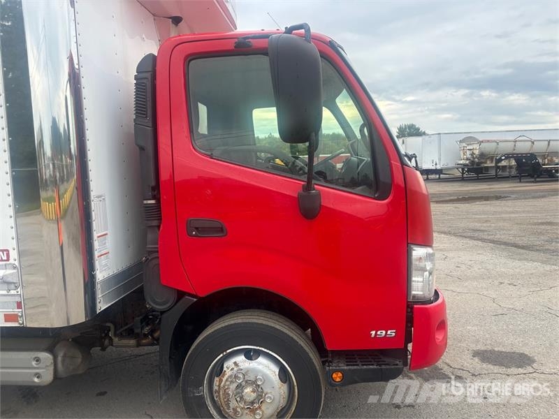 Hino 195 4x2 Refrigerated Truck Camion cu control de temperatura