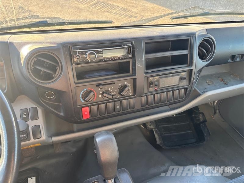 Hino 195 4x2 Refrigerated Truck Kravas automašīnas - refrižeratori