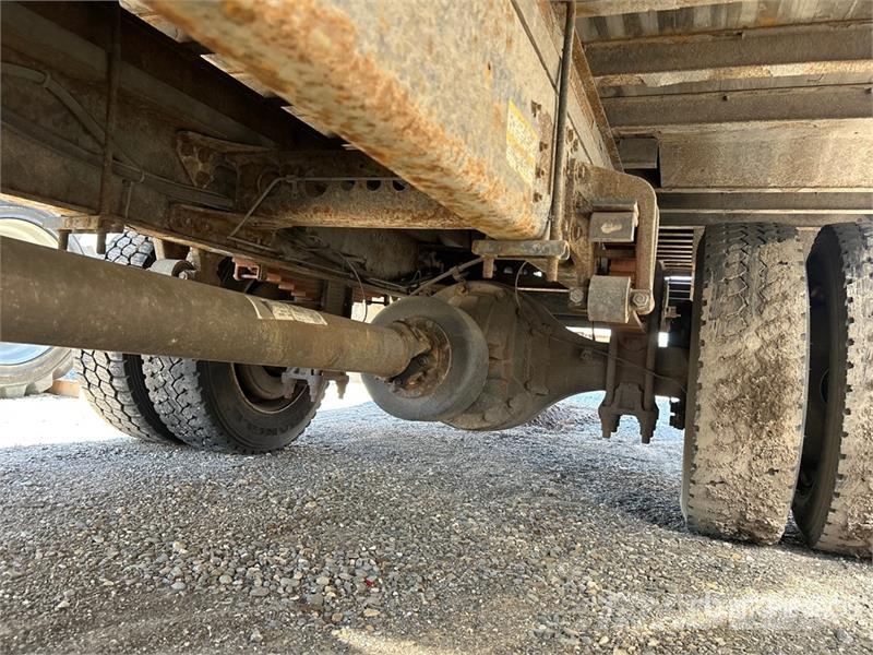 Hino 268 Camiões de caixa fechada
