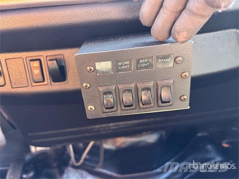 Hino 338 Platformos/ Pakrovimas iš šono
