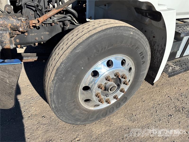 Hino 338 Fast kasse