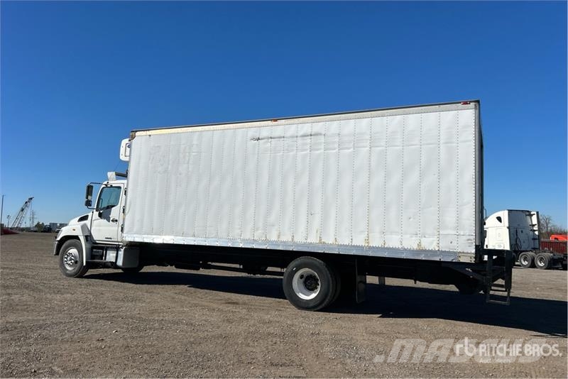 Hino 338 Isotermos y frigoríficos