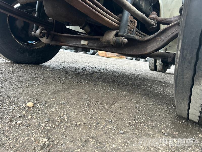 Hino 338 Kamioni hladnjače