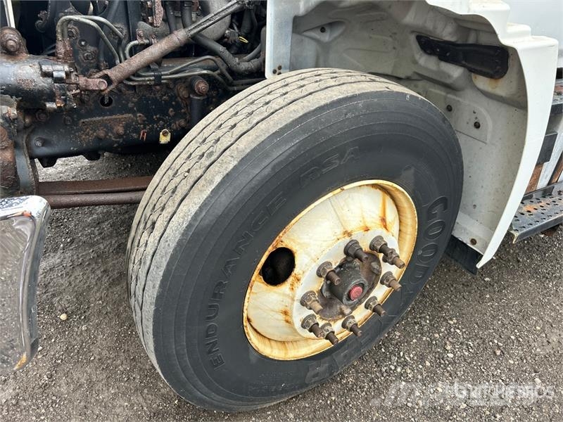 Hino 338 Kamioni hladnjače