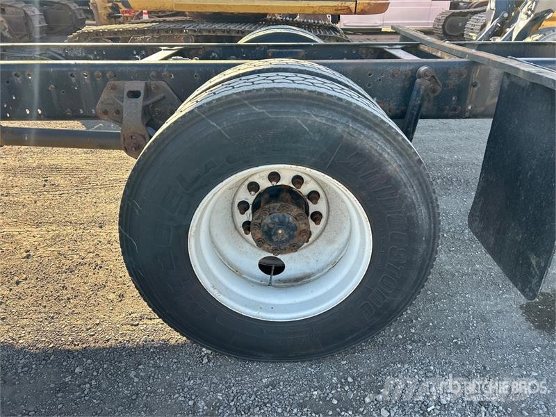 Hino 338 Kabine i unutrašnjost