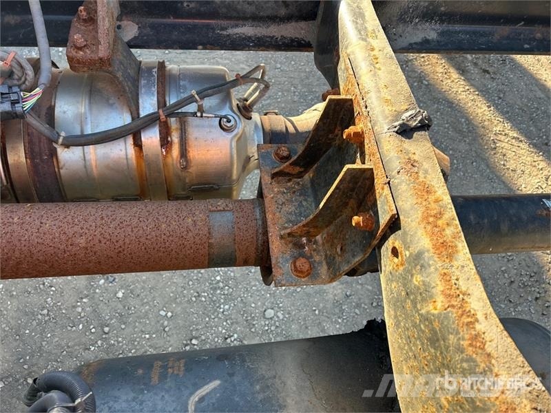 Hino 338 Kabine i unutrašnjost