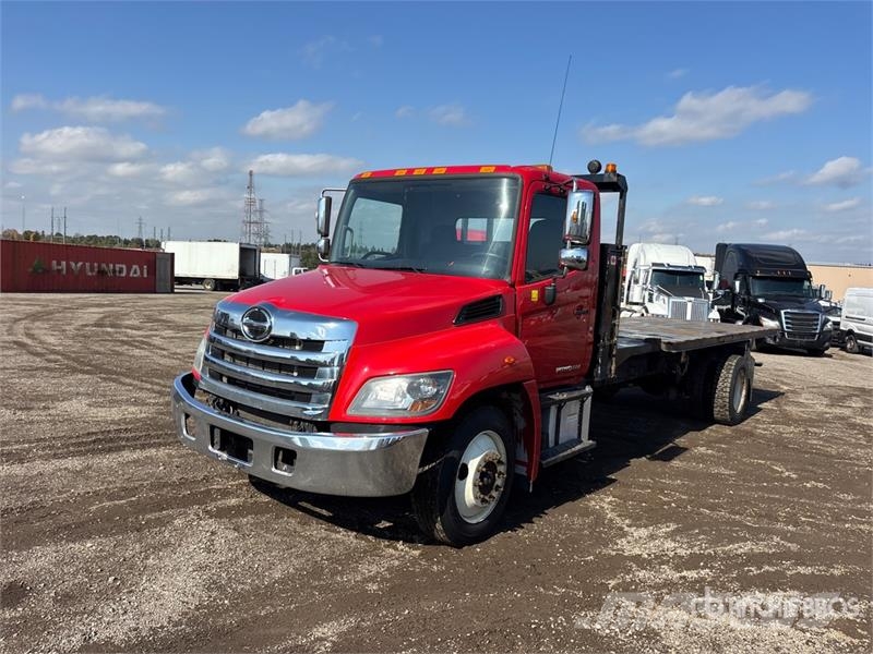 Hino 338 Platformos/ Pakrovimas iš šono