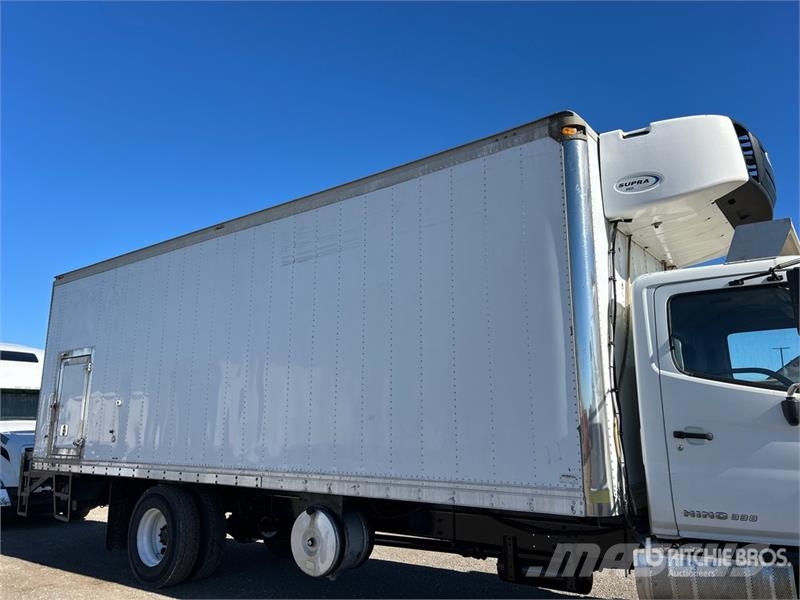 Hino 338 Isotermos y frigoríficos