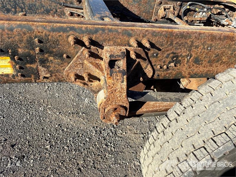 Hino 338 Kabine i unutrašnjost