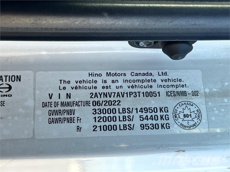 Hino 338 Kabine i unutrašnjost