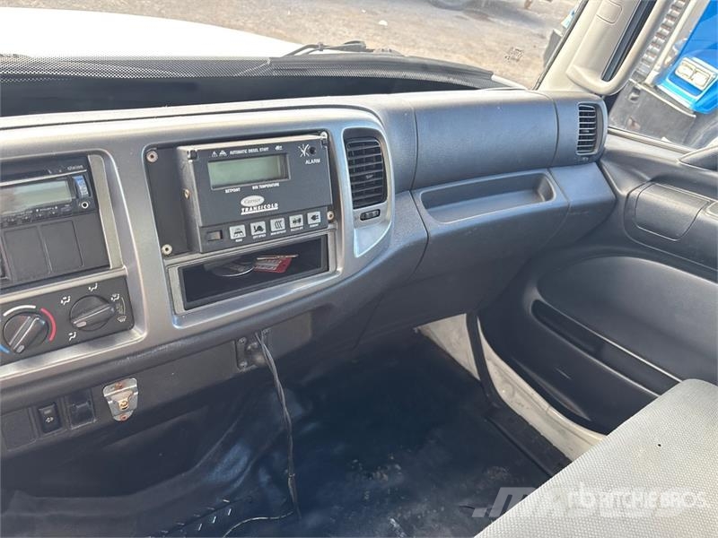 Hino 338 Kravas automašīnas - refrižeratori